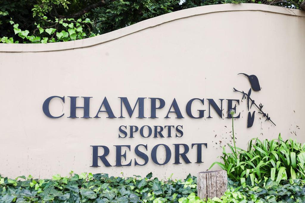 Porterfield Guest House, Champagne Valley 外观 照片