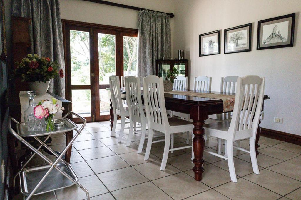 Porterfield Guest House, Champagne Valley 外观 照片